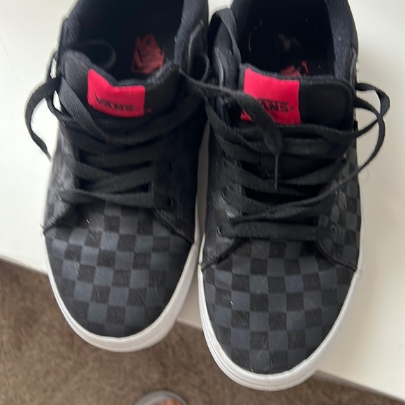 Very good conditions it have little hair from my dog … other that nothing - Picture 1 of 8